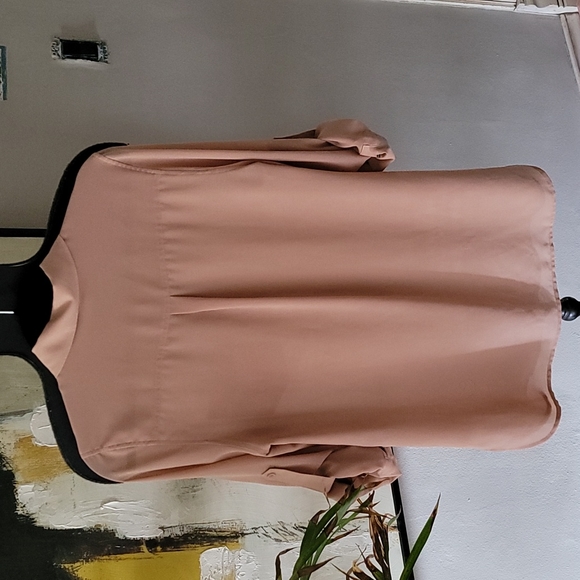 Moda International  button up shirt - Picture 6 of 9